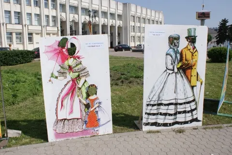 В Ярославле установили тантамарески ко Дню города