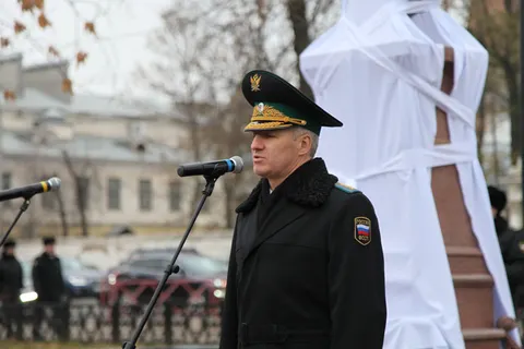 В Ярославле открыли памятник императору Александру II