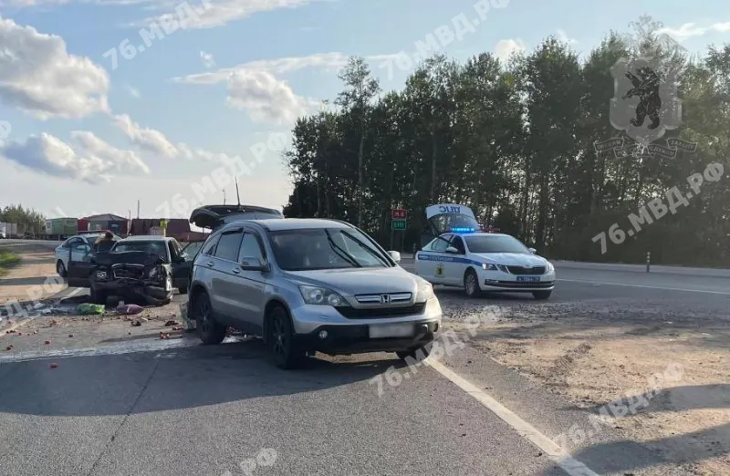 В ДТП под Ярославлем пострадала 50-летняя женщина