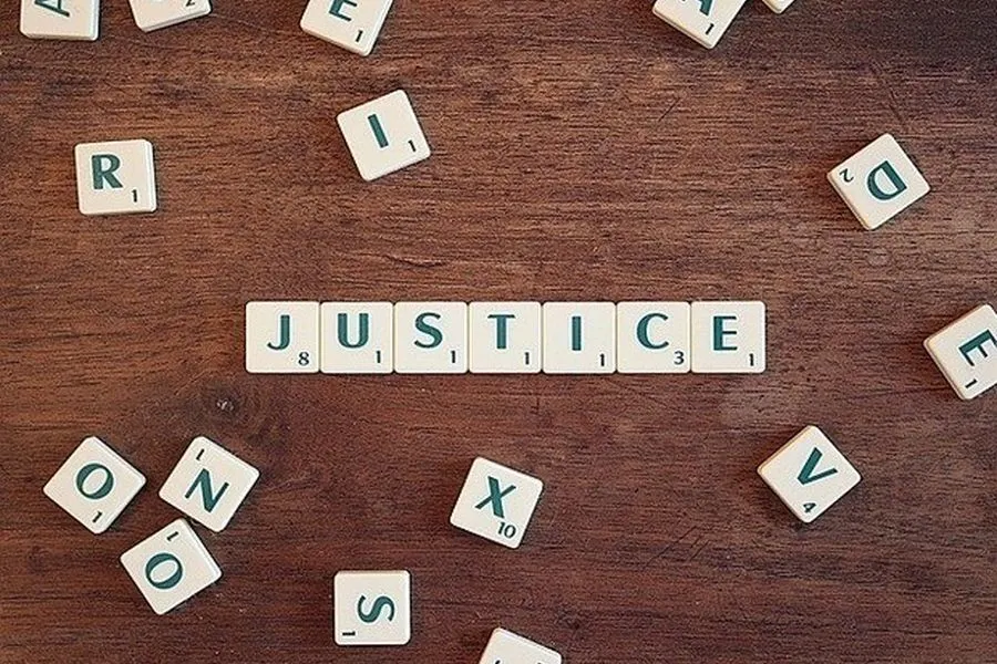 Почему стоит обратиться в юридическую компанию Justice: что важно учитывать?