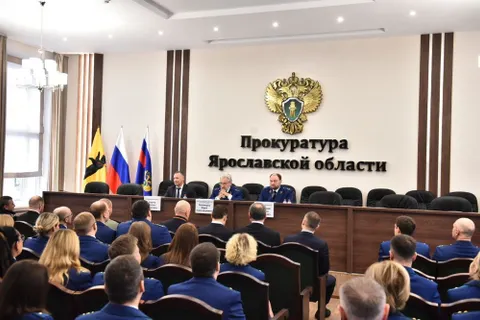 Нового прокурора Ярославской области представили коллективу