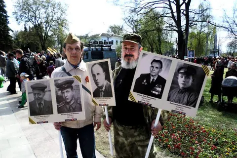 20 тысяч ярославцев  приняли участие в шествии «Бессмертного полка»