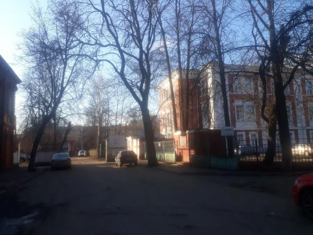 Спецслужбы проверили «заминированные» ярославские больницы: опасности нет