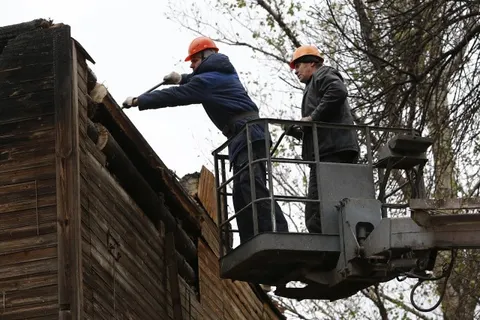 В Ярославле за месяц планируют снести 33 аварийных дома