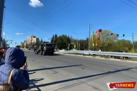 В Ярославле начался народный парад Победы