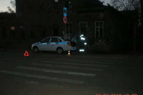 В Ростовском районе мужчина сбит на регулируемом переходе