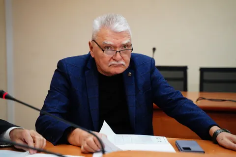 Ярославский омбудсмен отчитался перед депутатами областной Думы