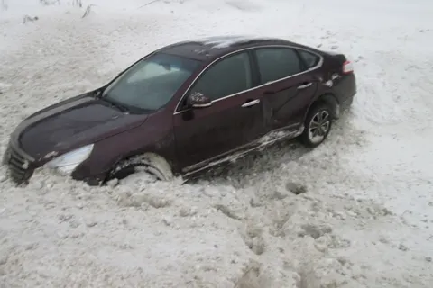 В Переславском районе произошло столкновение автомобилей с опрокидыванием