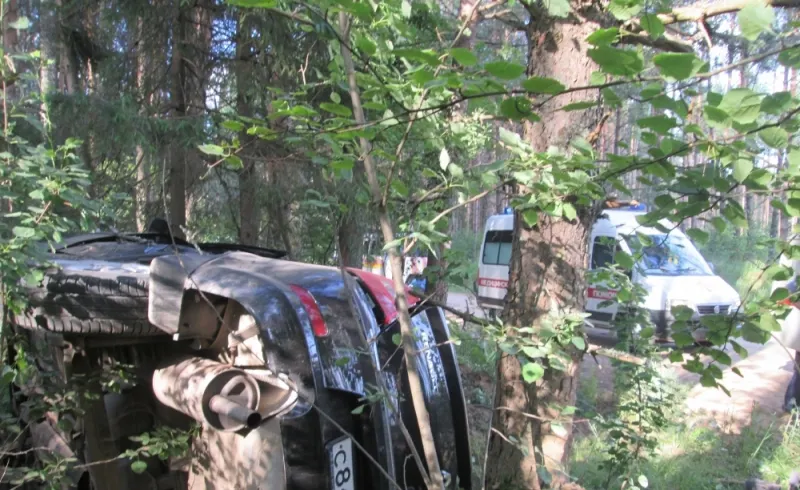 Четыре человека пострадали в ДТП в Ярославской области