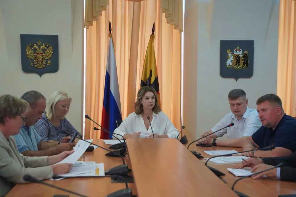 Депутаты Думы оценили подготовку ярославских школ к новому учебному году