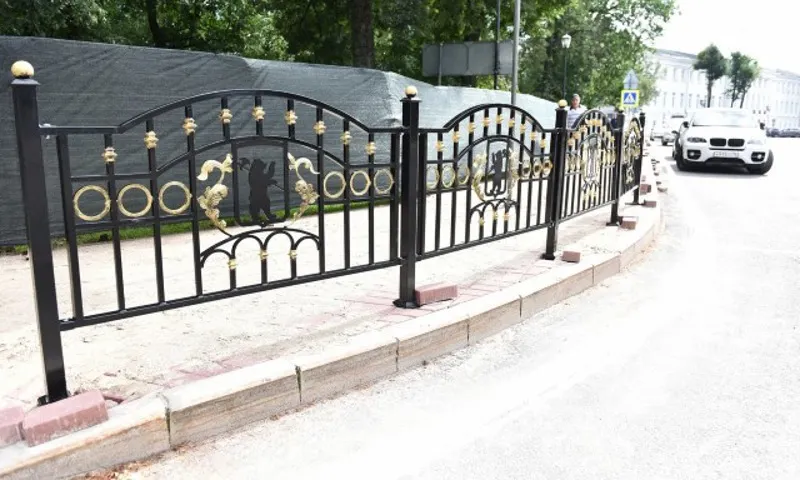 Чугунные решетки в центре Ярославля останутся