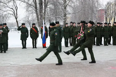 В Ярославле отметили День Неизвестного солдата