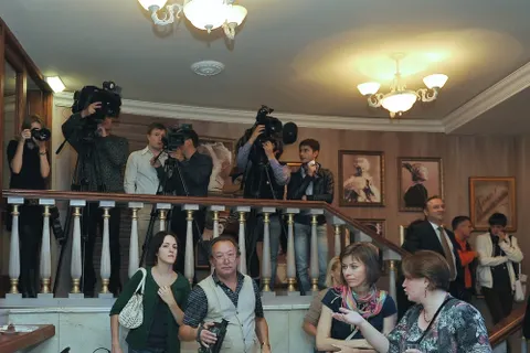Творческая интеллигенция Ярославля собралась в Волковском театре. Фоторепортаж