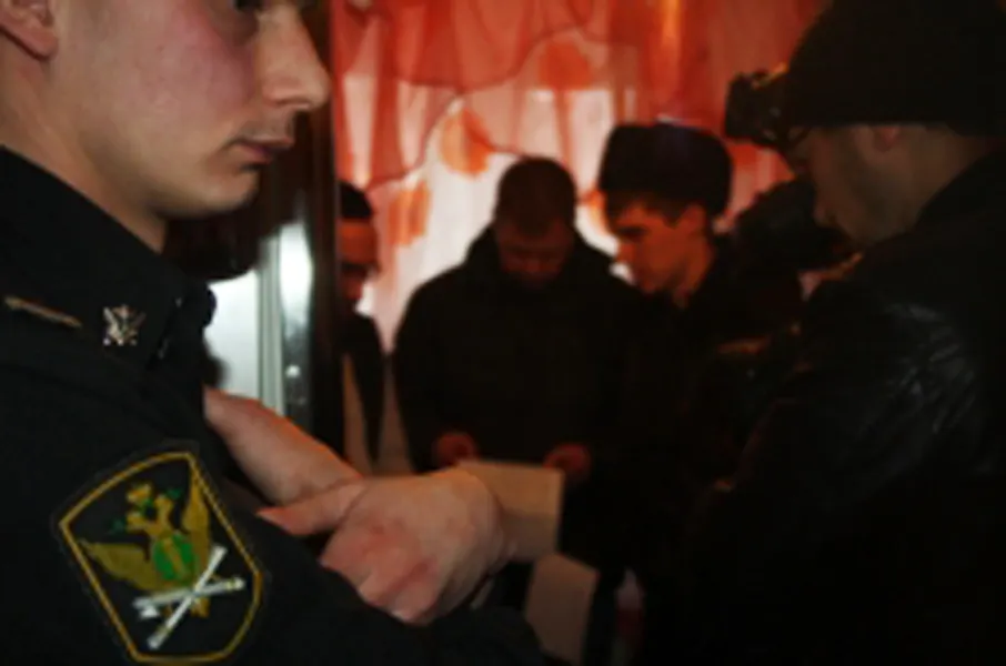В Ярославле у родителей по суду отобрали шестерых детей