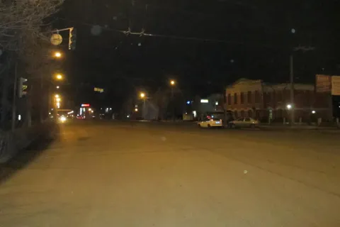 В Ярославле иномарка врезалась в светофор