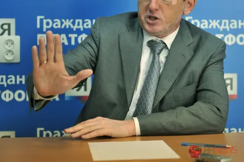 Александр Починок в Ярославле много смеялся. С фото