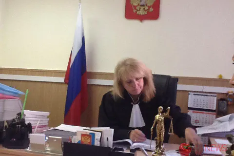 Сергей Самохин переводил миллионы рублей на адреса разваленных хижин
