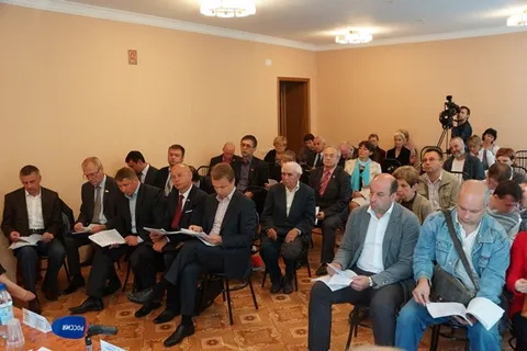 Депутаты Ярославской областной Думы провели выездное заседание в Тутаеве
