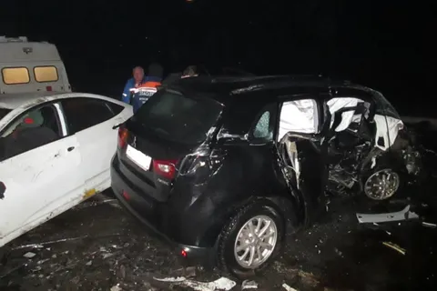 В аварии в Ярославской области пострадали три человека
