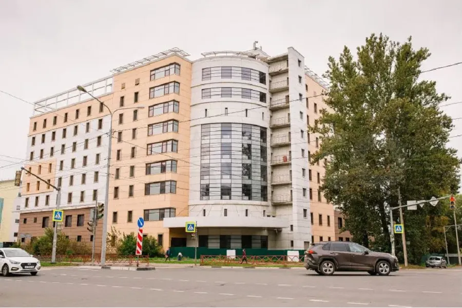 Питерский девелопер купил недостроенную гостиницу в Ярославле