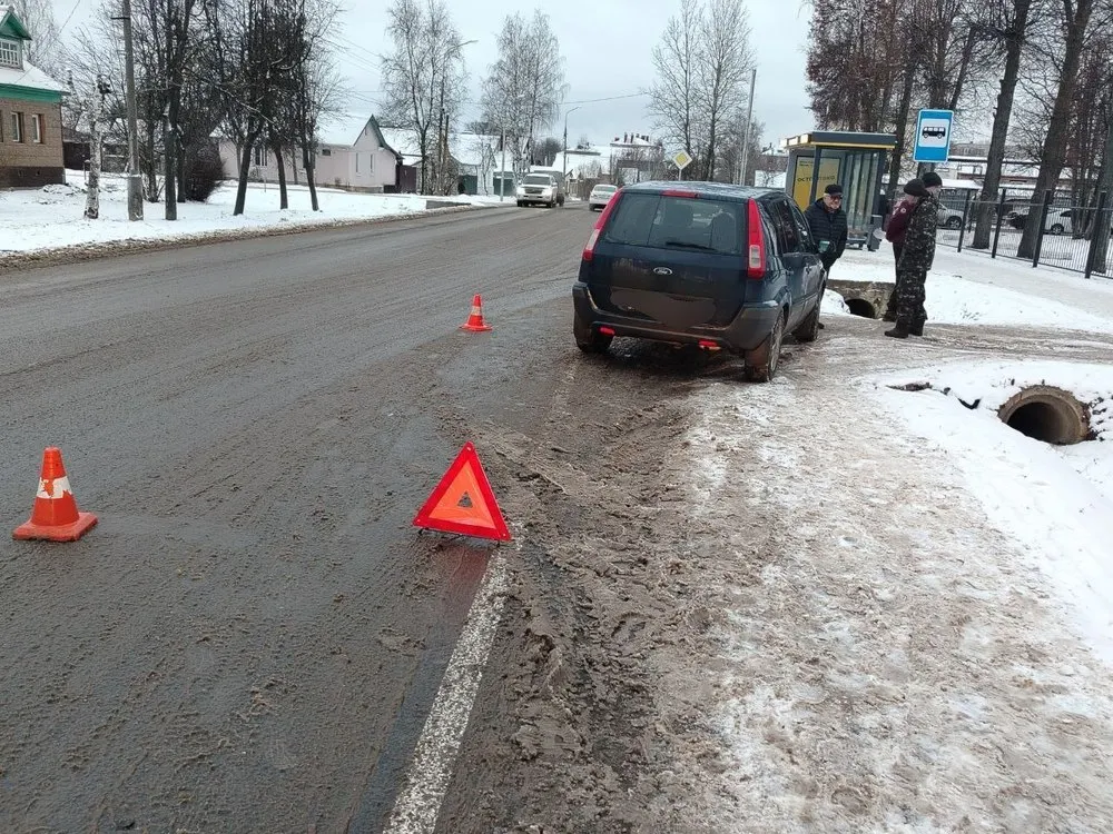 По факту гибели женщины-пешехода в Угличе возбуждено уголовное дело