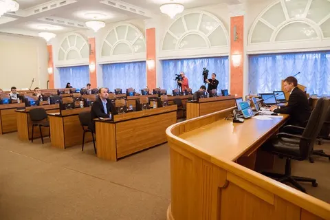 Депутаты ярославского муниципалитета обсуждали, как пополнить городской бюджет
