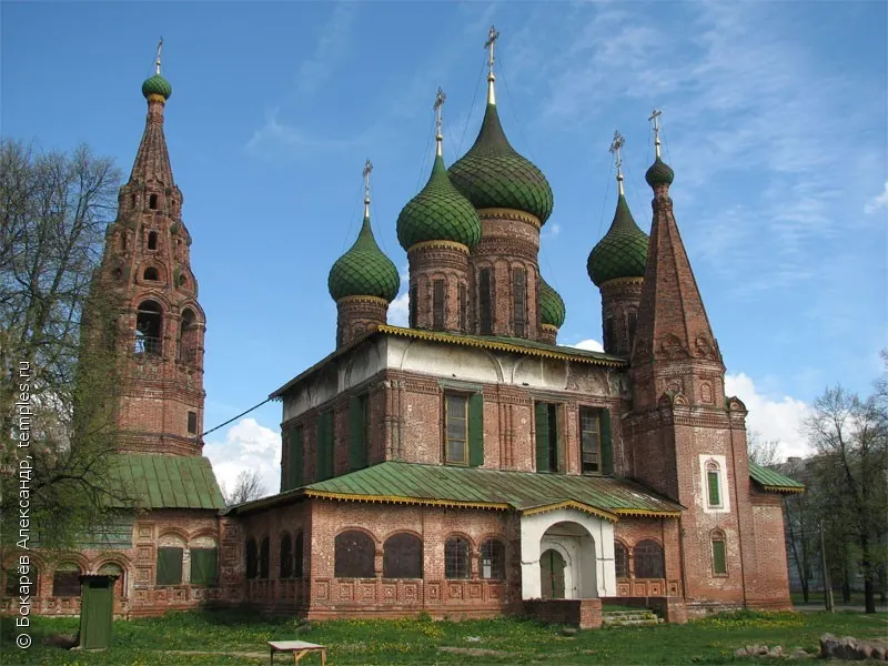 Уникальному архитектурному памятнику в Ярославле грозит опасность