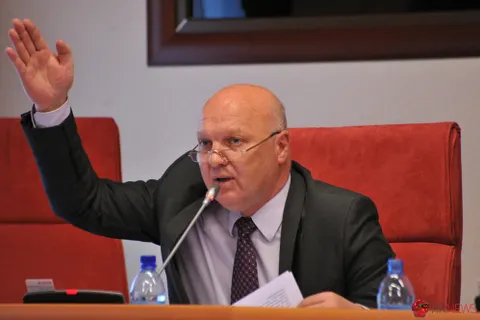 Депутаты Ярославской областной Думы готовятся избираться по-новому