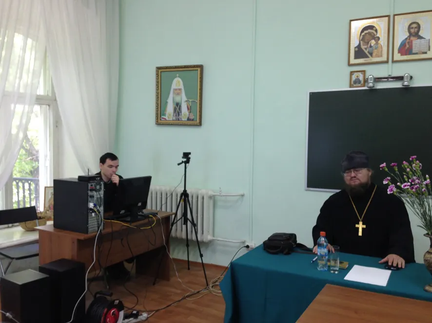 В Ярославской духовной семинарии выпускные экзамены транслируют на все учебные заведения РПЦ