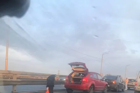 На ярославских мостах случилось машинное побоище