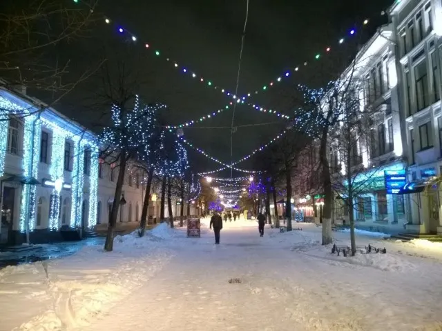 Улица Кирова и Депутатский переулок в Ярославле стали полностью пешеходными