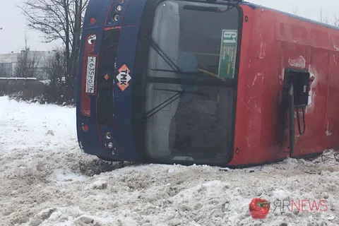 ДТП с участием двух маршруток: эксклюзивные фото с места аварий