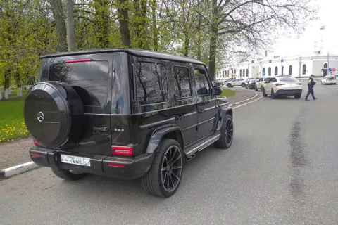 ГИБДД в Ярославле массово проверила тонировку на автомобилях