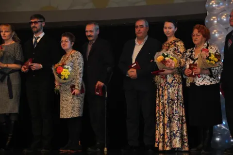 В Ярославле прошли торжественные мероприятия в честь Дня матери