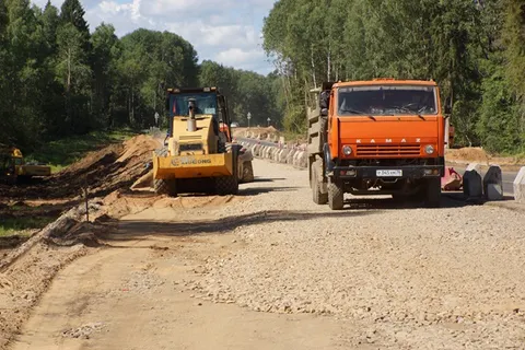Депутаты Думы проверили ход ремонта дороги Ярославль-Углич