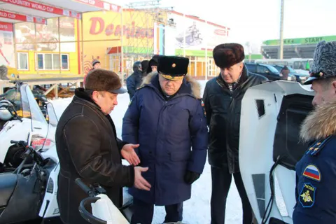 Командование ВДВ заинтересовано в рыбинских снегоходах и квадроциклах