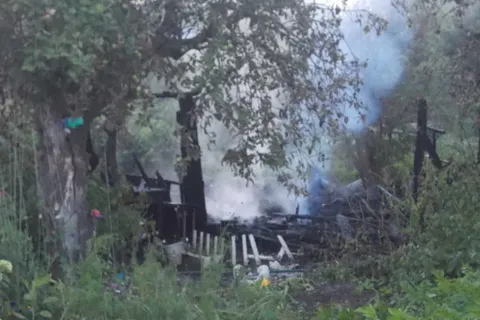 В Ярославле за Волгой сгорело пять домов