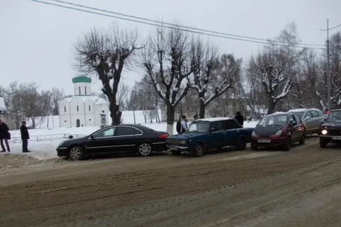 В Ярославской области столкнулись четыре автомобиля
