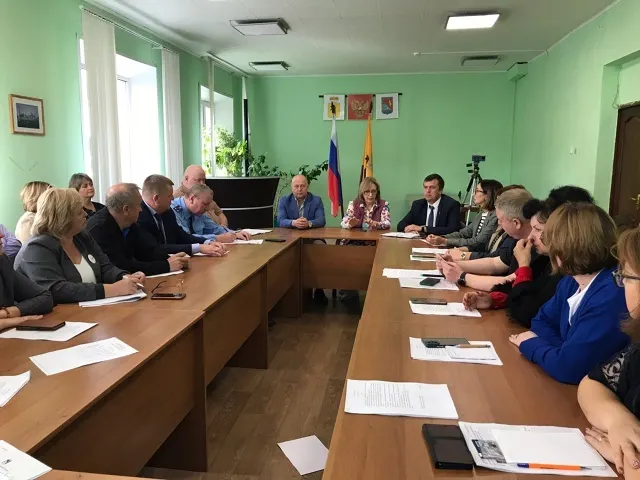 В ярославском райцентре депутаты утвердили этический кодекс