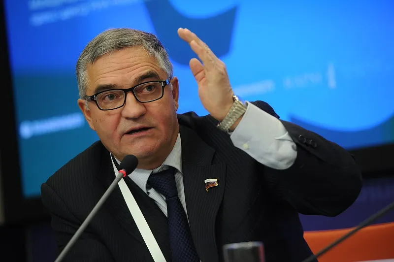 Евгений Тарло объяснил, зачем он идет в Госдуму