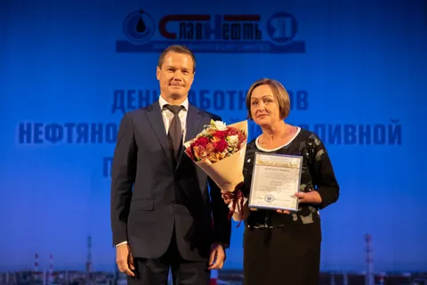 ЯНОС отметил профессиональный праздник чествованием лучших работников