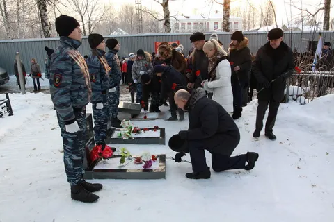 В Ярославле отметили День Неизвестного солдата