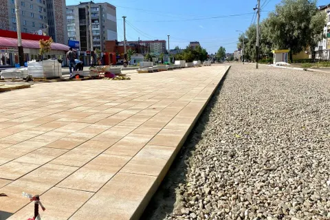 В Тутаеве проезжую часть центральной улицы делают в плитке