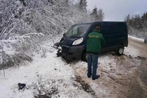 В Ярославской области Пежо протаранила «четырнадцатую»