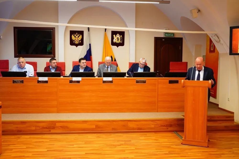 Депутаты поддержали корректировку бюджета Ярославской области