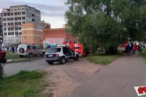 Взрыв газа в Ярославле: фоторепортаж с места ЧП