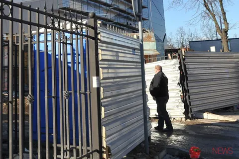 Фасад универмага «Ярославль» почти готов. Фоторепортаж