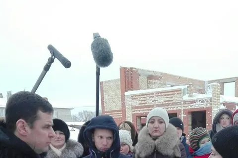 Дмитрий Миронов: «Строительство детского сада в Пошехонье будет завершено»