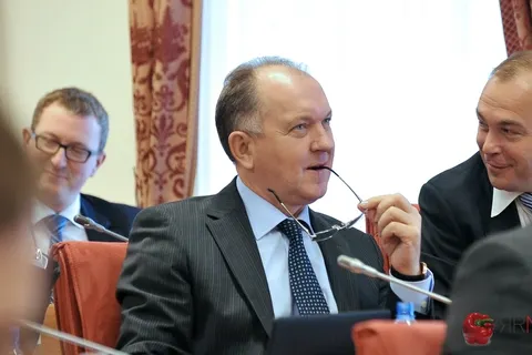На первом заседании Думы Ярославской области был аншлаг. Фоторепортаж