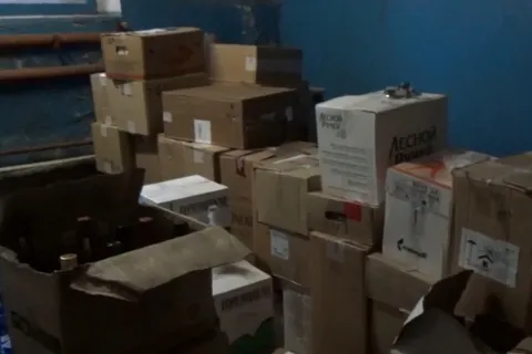В Рыбинске полицейские изъяли более 2700 бутылок контрафактного алкоголя